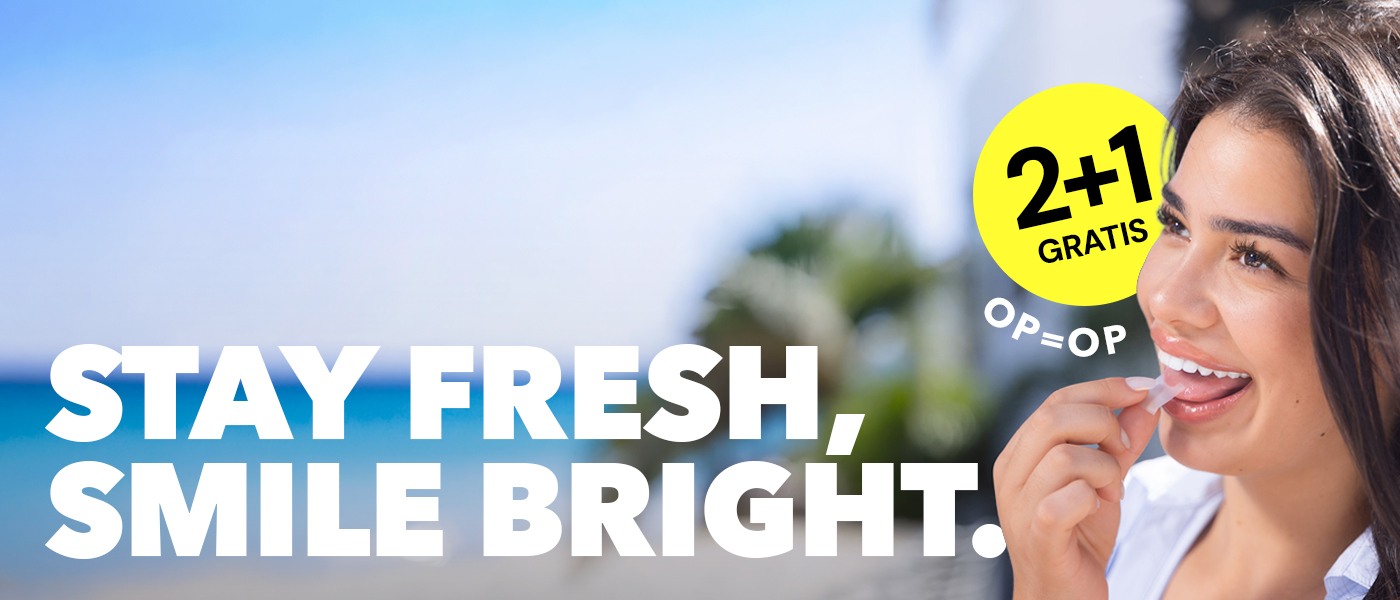 Clearsmile campagnebeeld met de tekst Stay fresh, smile bright en een 2+1 gratis actie
